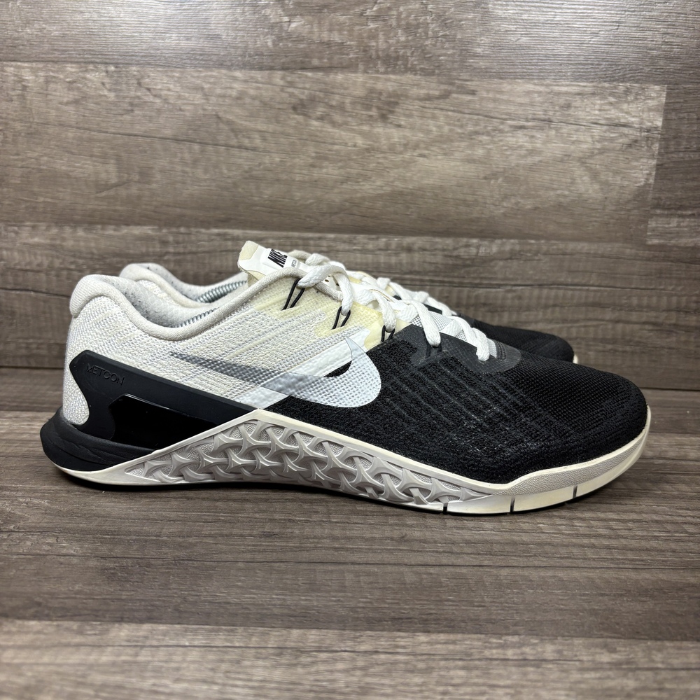 Nike Metcon 3 Black White Mens US Size 9 EUR 42.5 852928-005 Sneakers